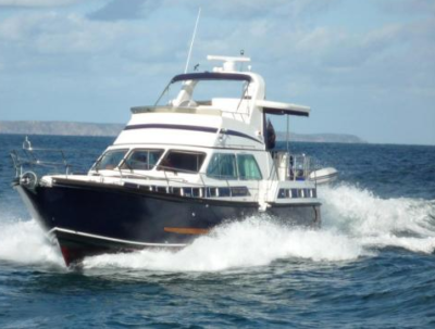 test Aquastar 48S Motorboot