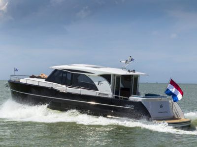 Elegance 1300 Elegance Express test Motorboot