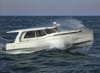 Greenline 33 Hybride test Motorboot