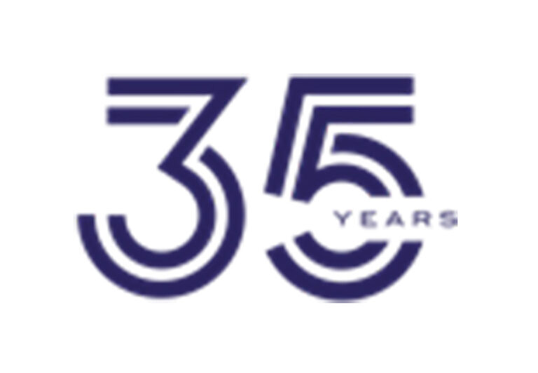 35e verjaardag van Jeanneau Leader serie